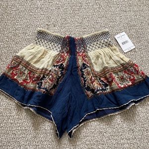 NWT Free People smocked shorts/skort